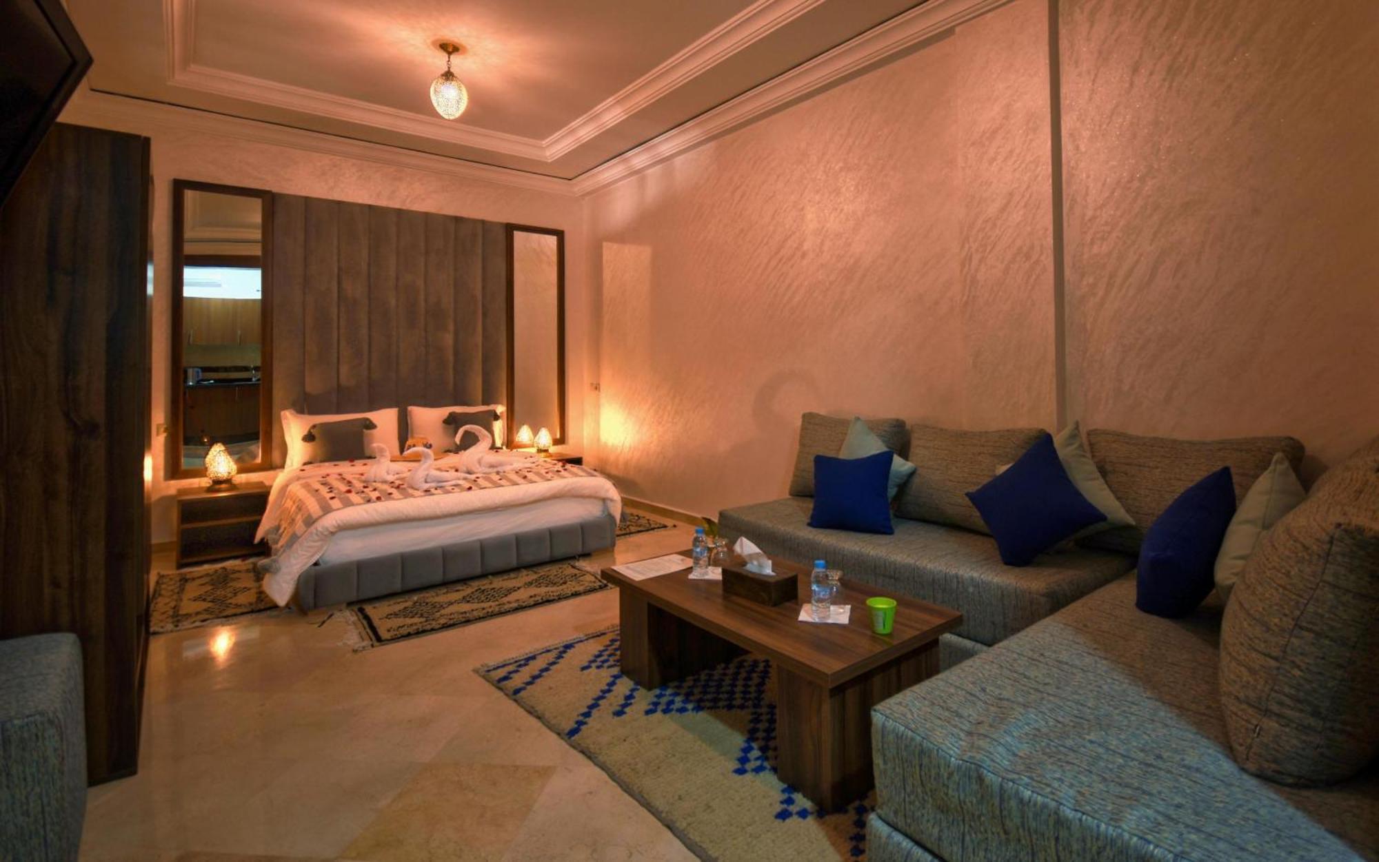 Blue Wave Lodge Agadir n'Ait Sa Rum bild
