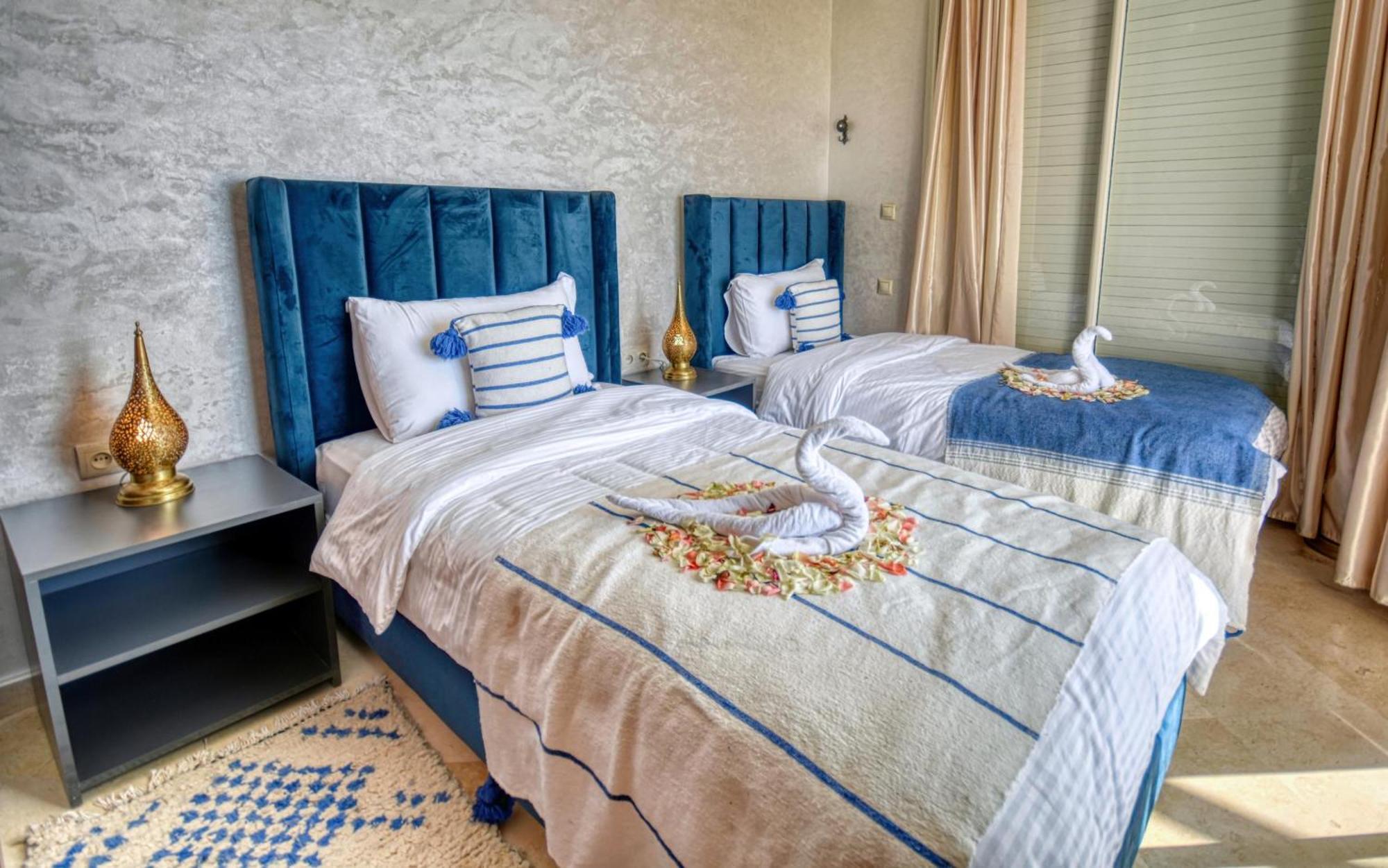 Blue Wave Lodge Agadir n'Ait Sa Rum bild