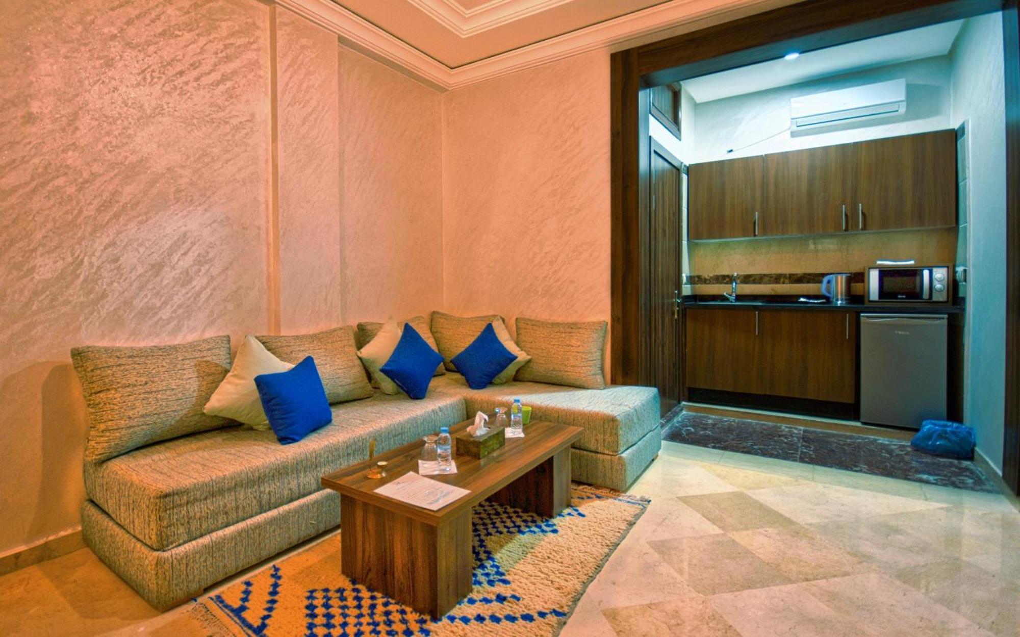 Blue Wave Lodge Agadir n'Ait Sa Rum bild